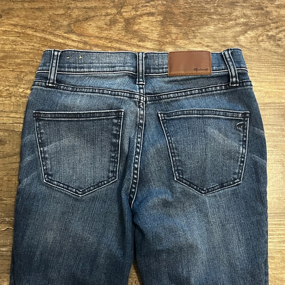 FINAL PRICE Madewell Distressed Skinny Jeans - Picture 7 of 7